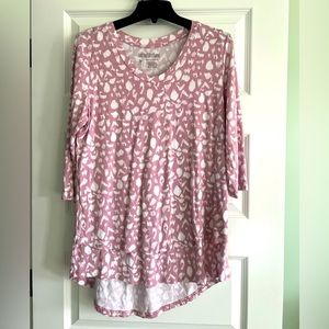 Latched mama 3/4 sleeve shirt